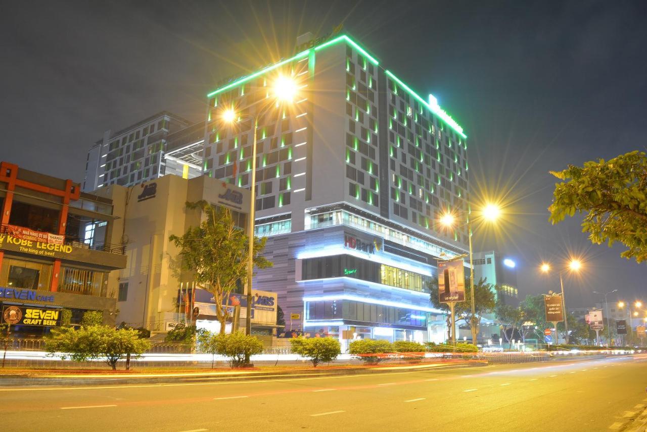 Appartement Republic Saigon Airport Suites