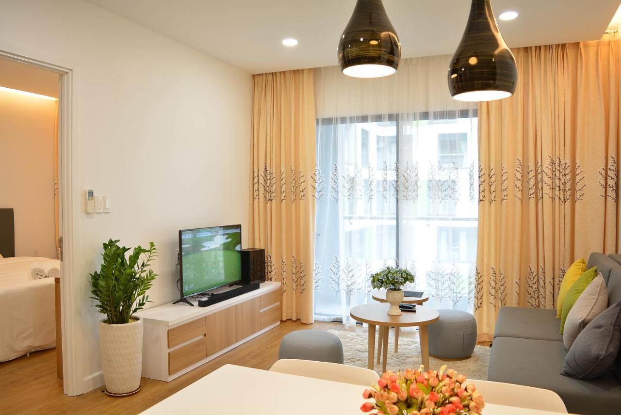 Republic Saigon Airport Suites