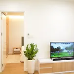 Republic Suites Saigon Airport